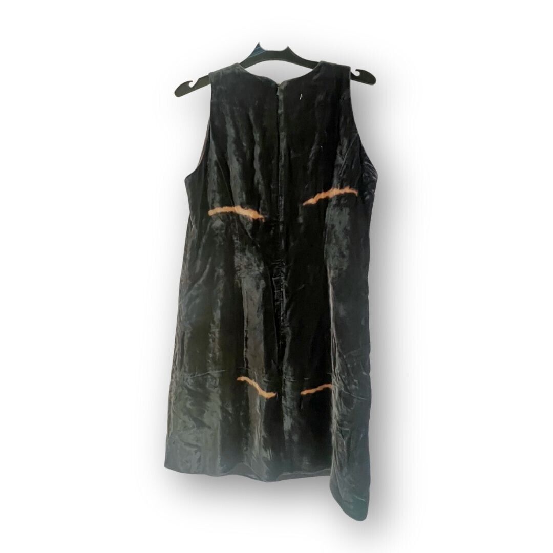 Vintage IDOL Dark Green Stripe Pattern Velvet A - line Midi Dress - DEBRA Online